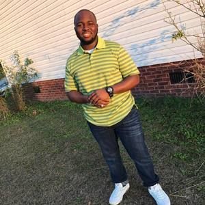 Meet your Posher, Devonte