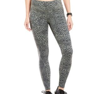 Lucy workout leggings
