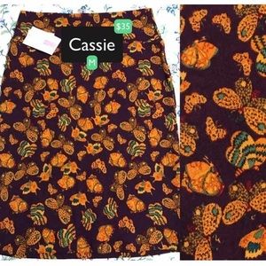 LuLaRoe Cassie skirt medium