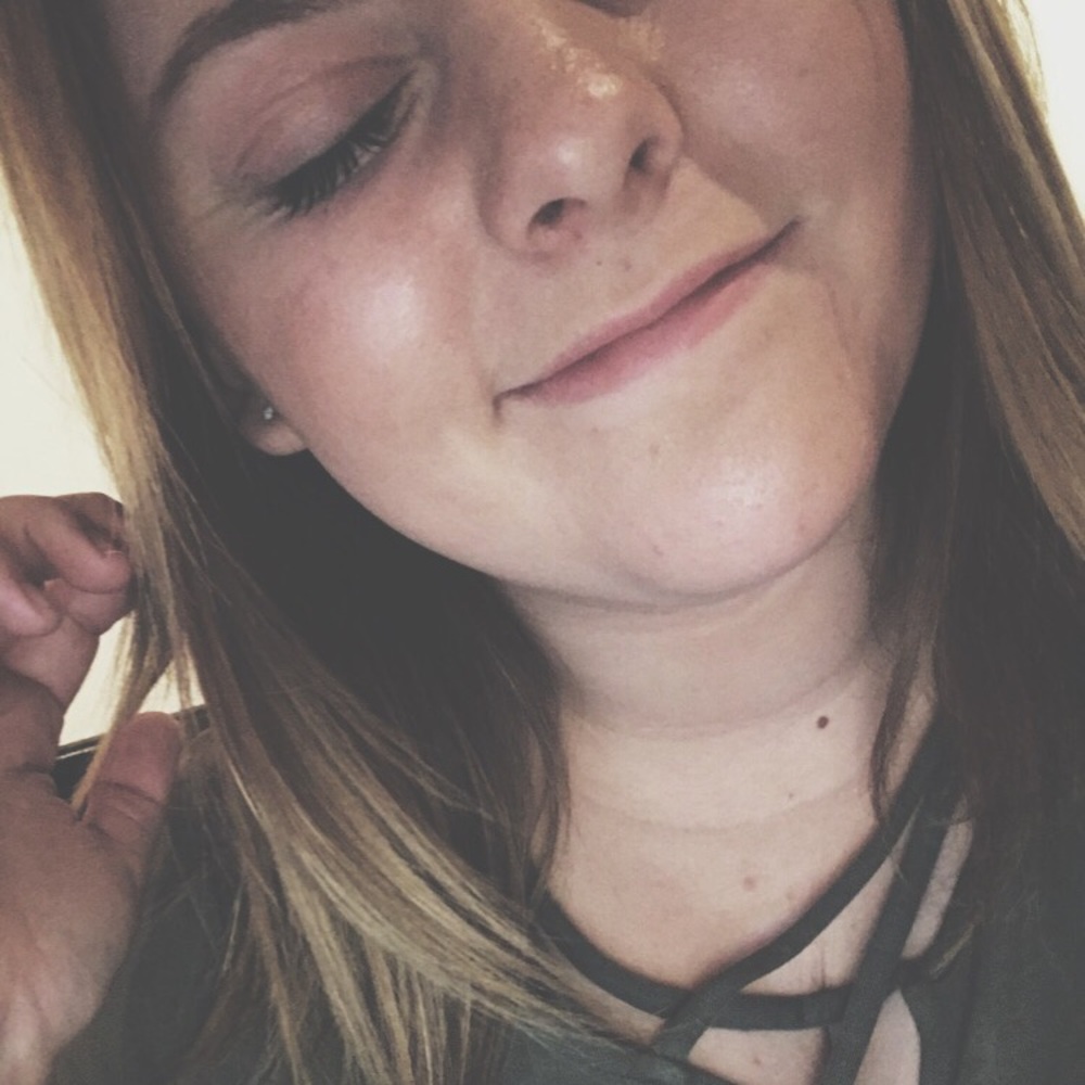Meet your Posher, Sierra