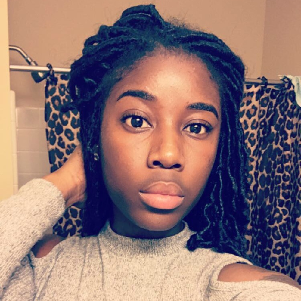 Meet your Posher, Shaykelia