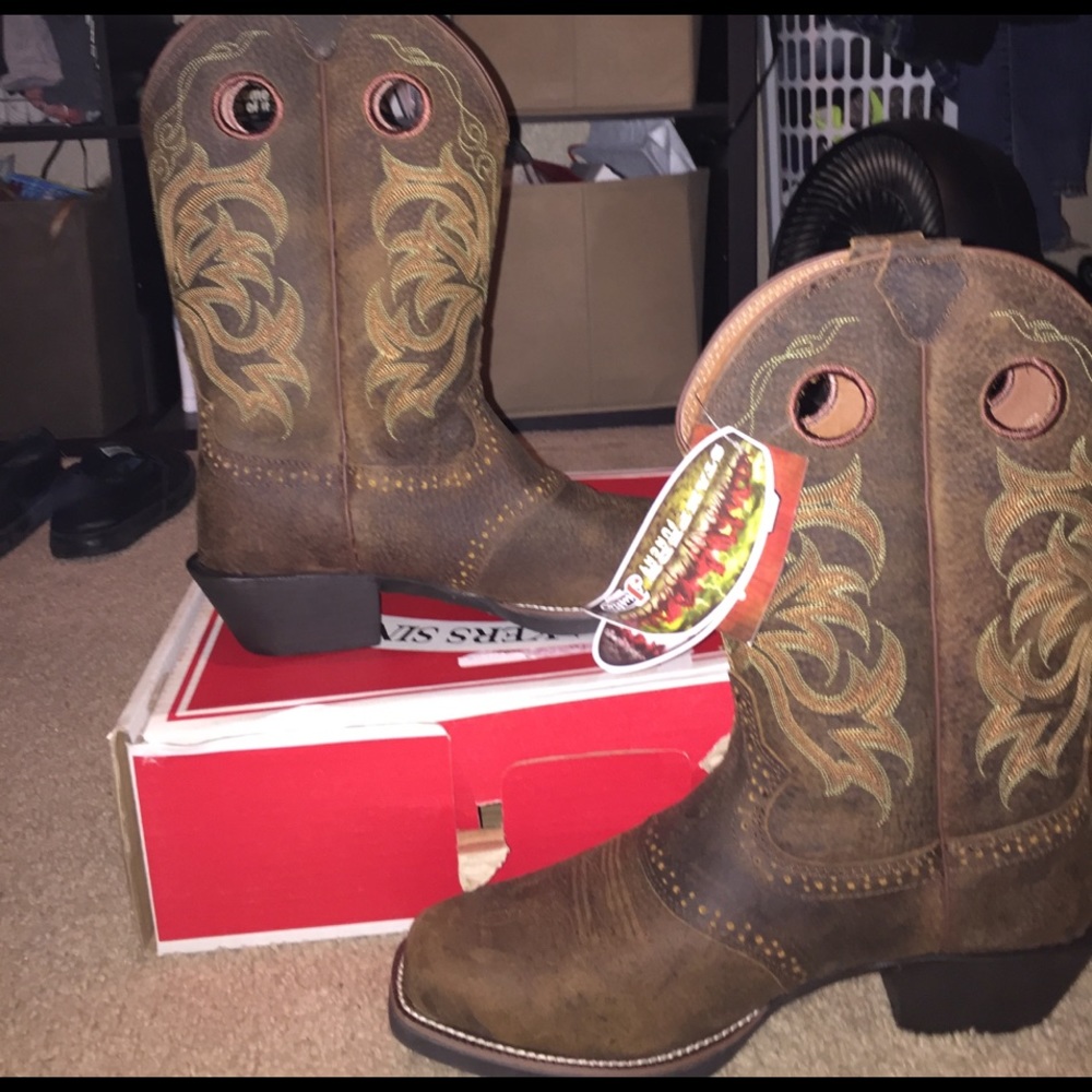 Men Justin boots