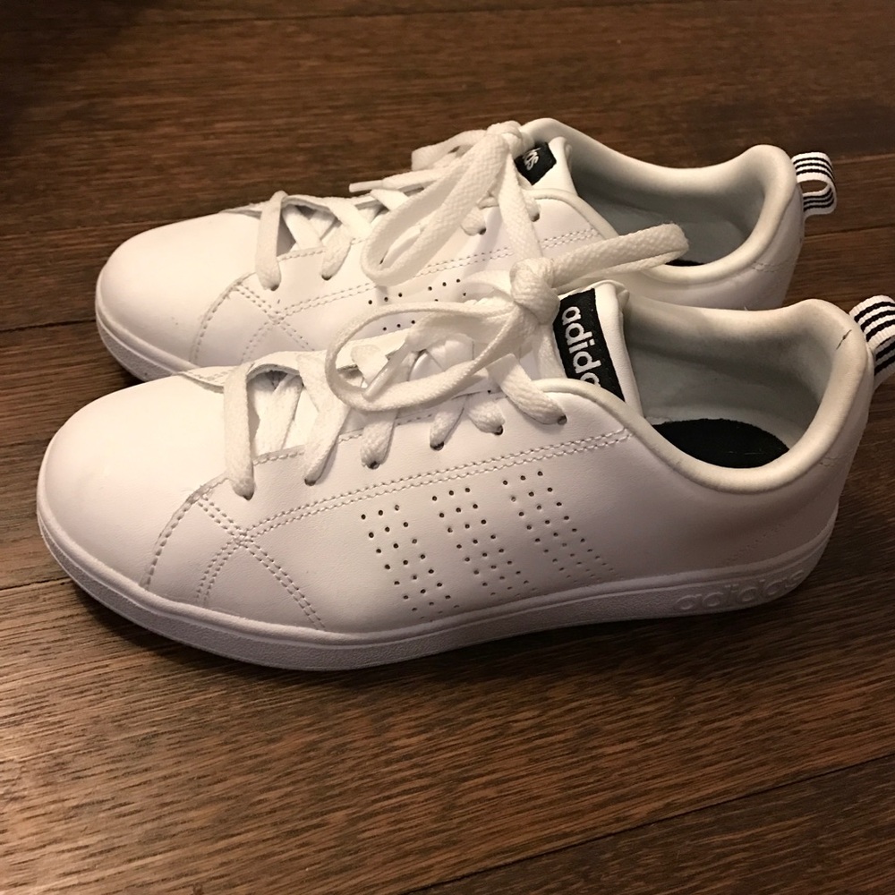 Adidas Neo White Sneaker 6.5