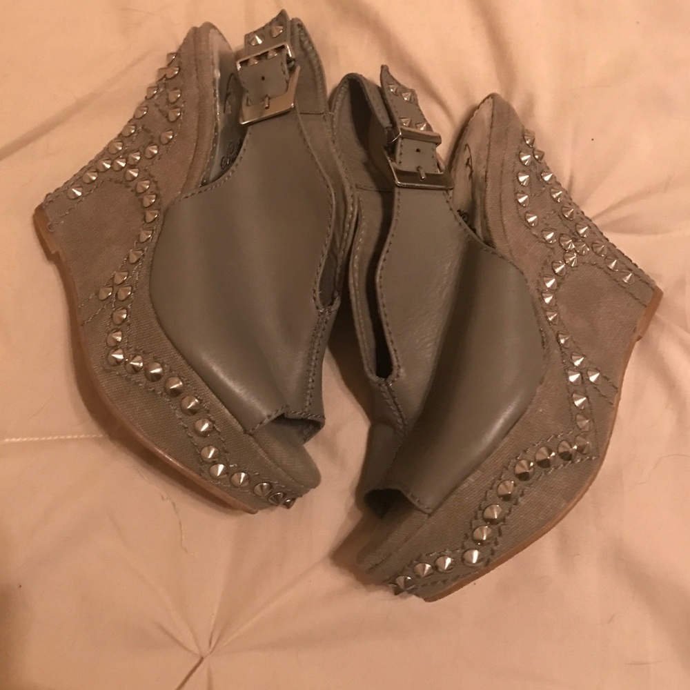 Grey Studded Wedges