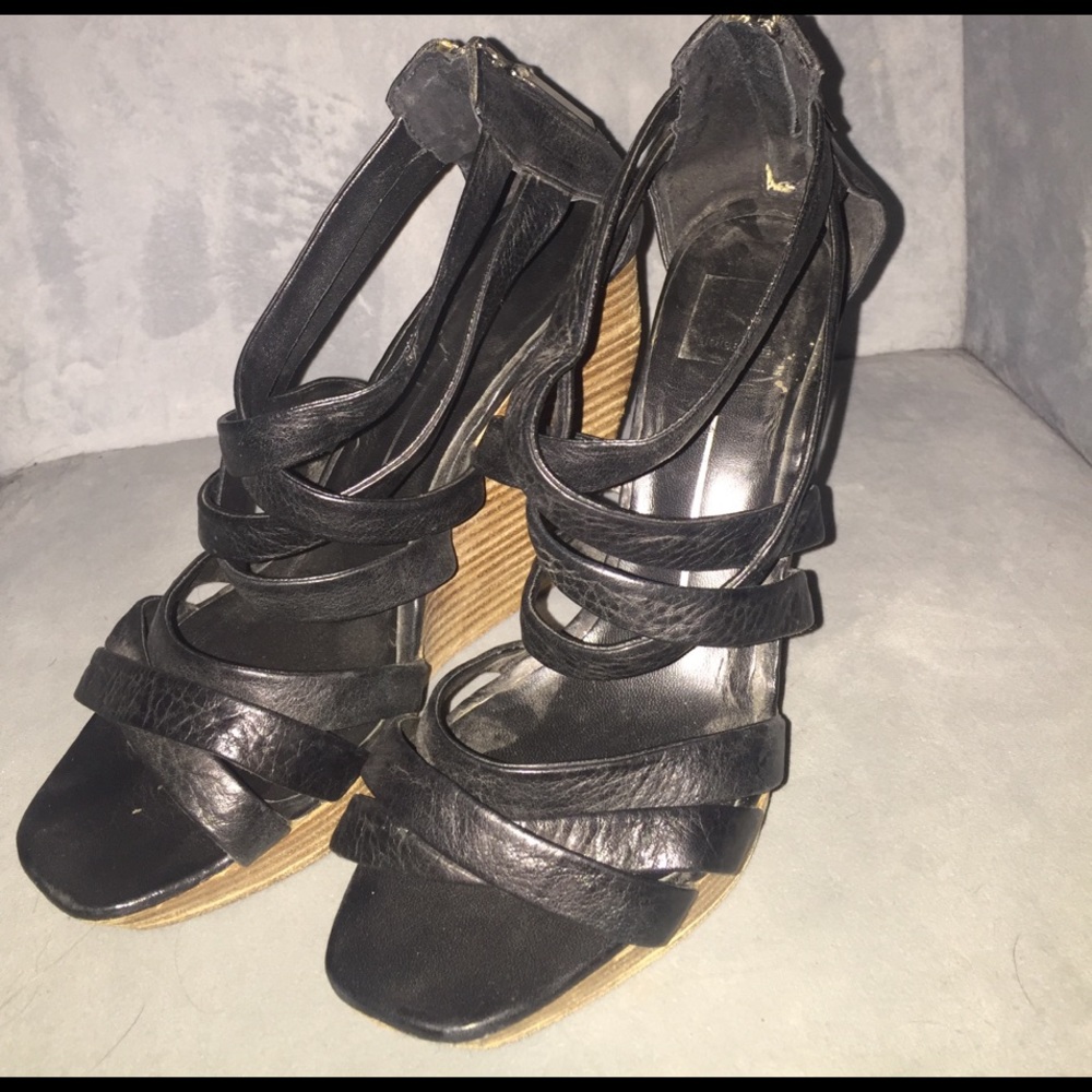 Dolce Vita strappy platform wedge sandal sz 10