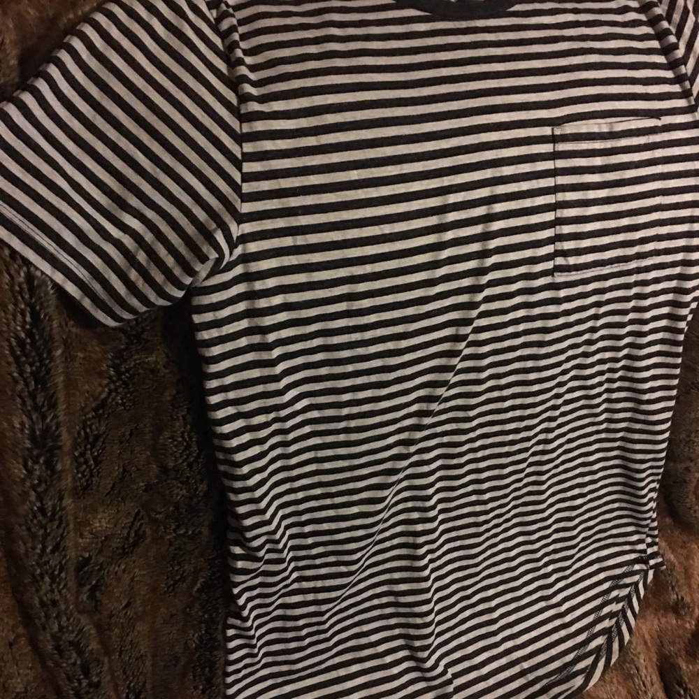 Scallop cut ,long t shirt