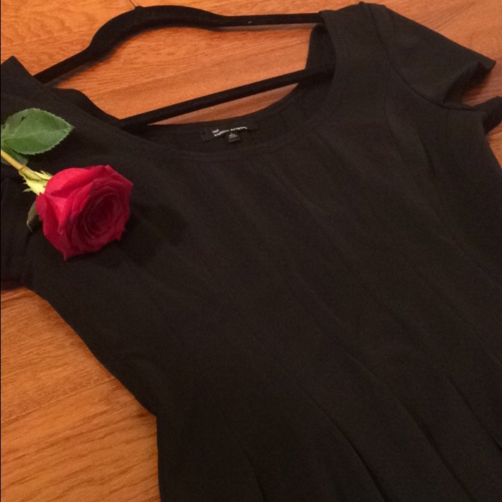 Romantic black A-line dress