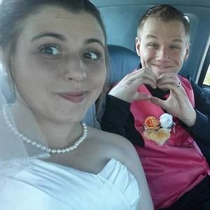 Meet your Posher, Kara