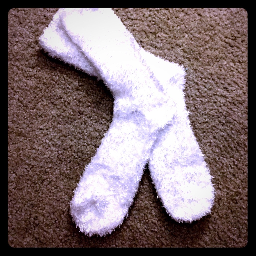 Fuzzy socks 🤗💕☃️