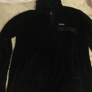 Black Patagonia pullover jacket women's size large