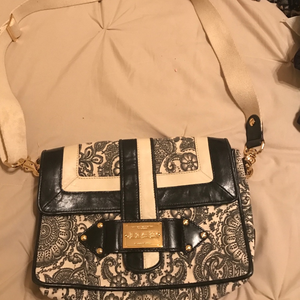 GWEN STEFANI LAMB CROSSBODY