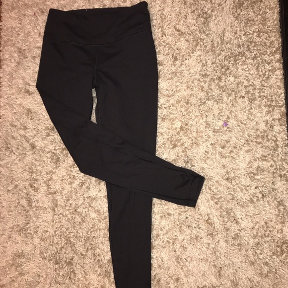 Victoria's Secret leggings - Picture 1 of 2