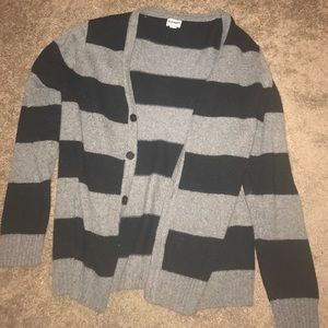 Old navy winter time cardigan