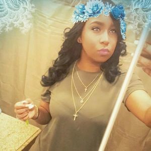 Meet your Posher, Anabel