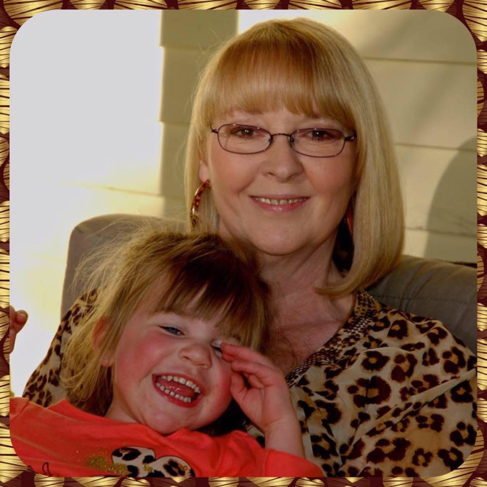 Meet your Posher, Debbie