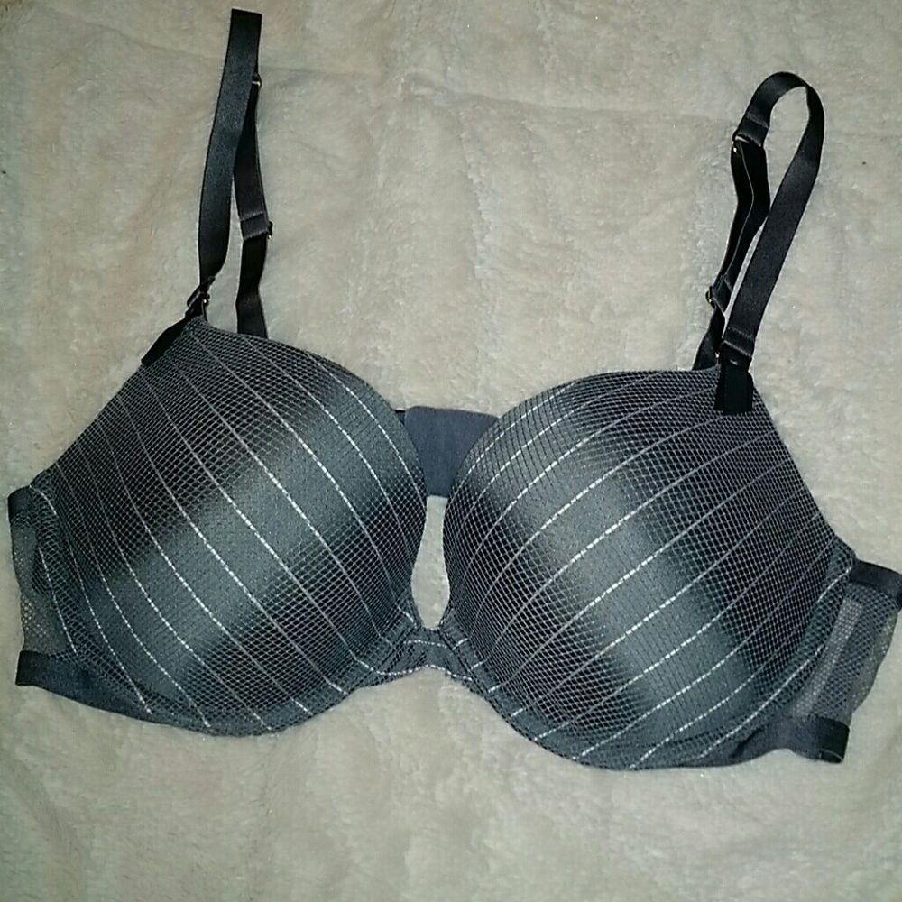 Victoria Secret bra NWOT