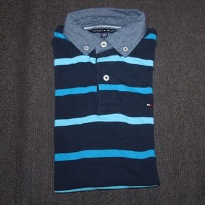 collared pattern polo
