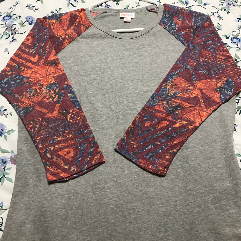 LuLaRoe Randy top s 3/4 sleeve baseball tee