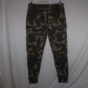 camp cargo cuffed joggers