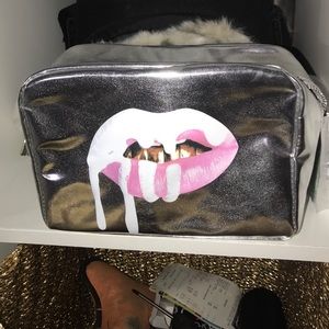 Kylie Jenner makeup bag