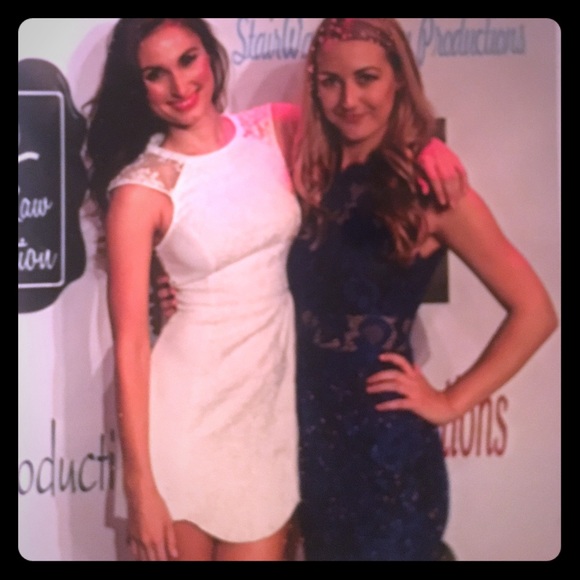 Red carpet worn dress By Cameo - Picture 5 of 5