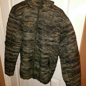 North face thermo ball fullzip. Rare color