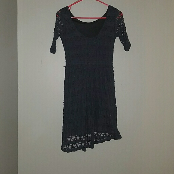 Lace Asymmetrical High Low dress - Picture 2 of 3