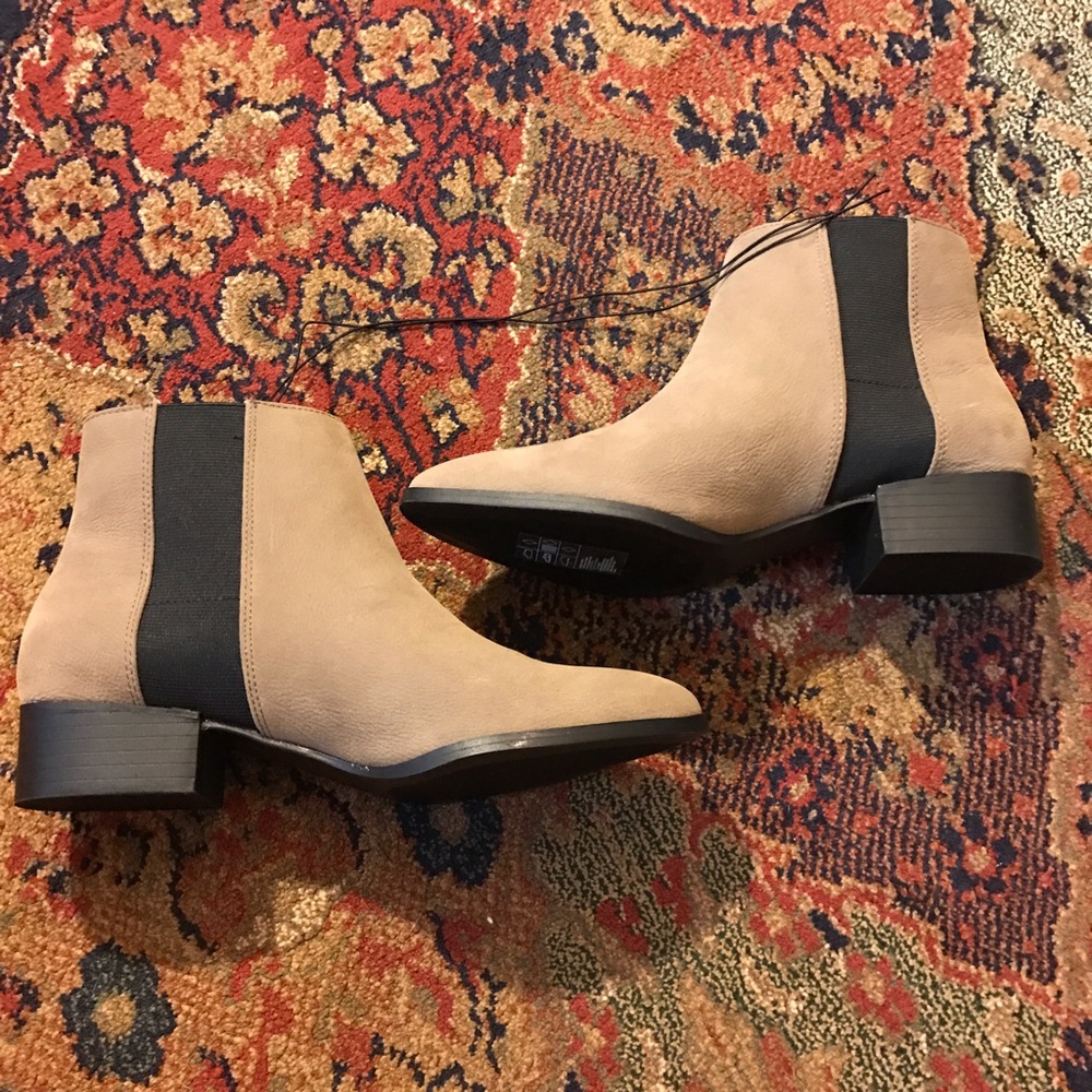Tan Chelsea booties