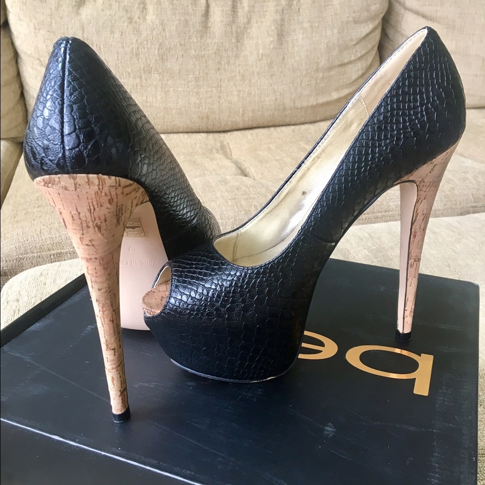 ‼️SOLD‼️Bebe Katrice Black Heels *RARE*