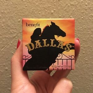 Brand new. Dallas. Benefit bronzer.
