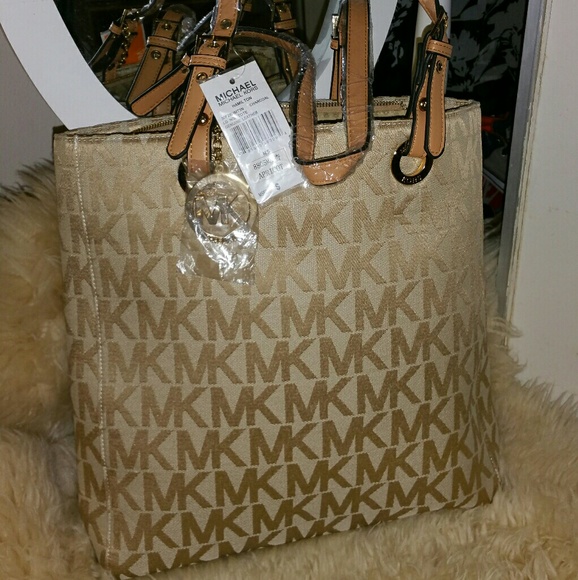 ~Sold~ - Picture 4 of 4