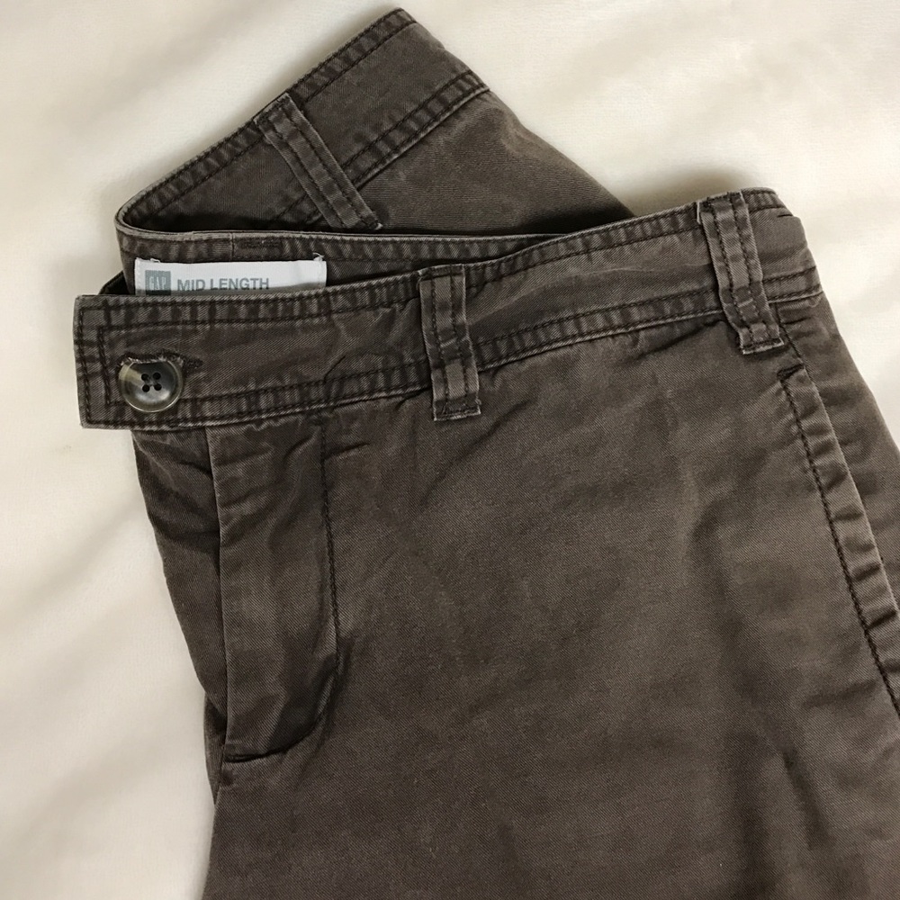 SOLD GAP Mid Length Favorite Khaki Brown Shirts