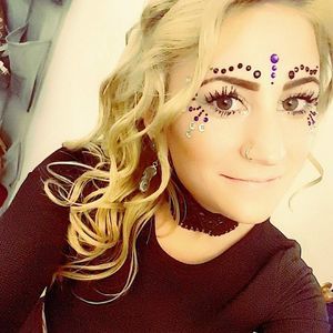 Meet your Posher, Monica