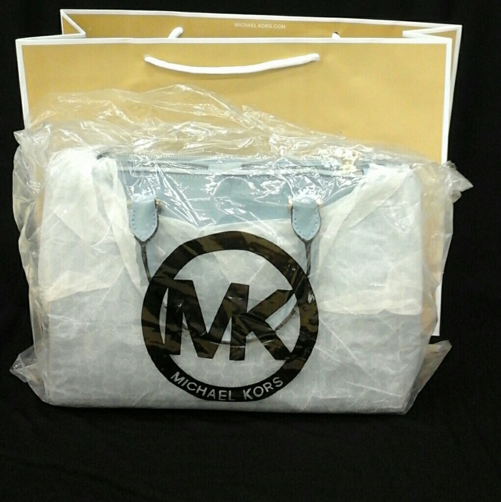 Michael Kors Sutton