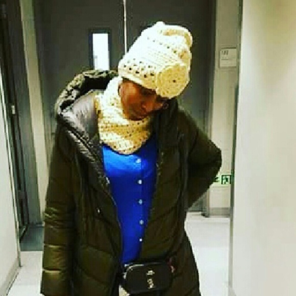 Handmade - Picture 2 of 4