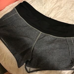 Lululemon "run times" short