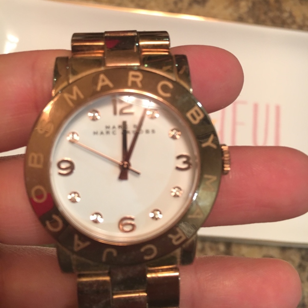 Marc By Marc Jacobs Rose Gold Watch - Picture 2 of 4