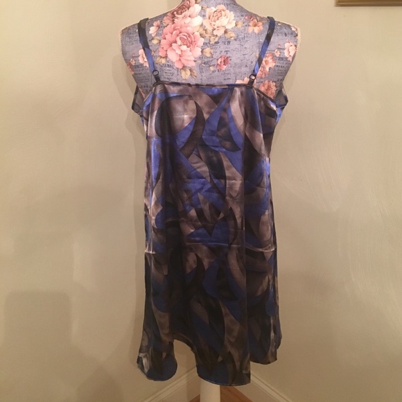 GORGEOUS Jones New York Chemise! - Picture 2 of 4