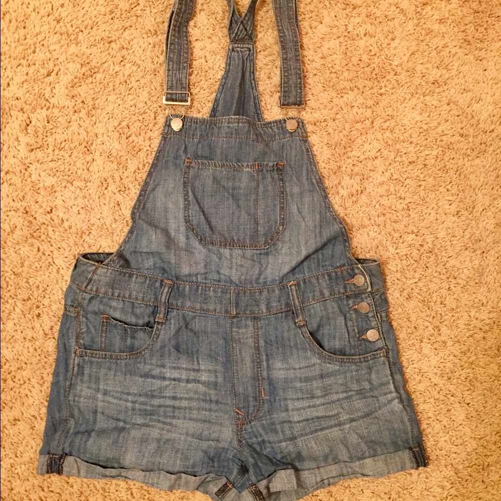 New overalls..... they never go out of style :)