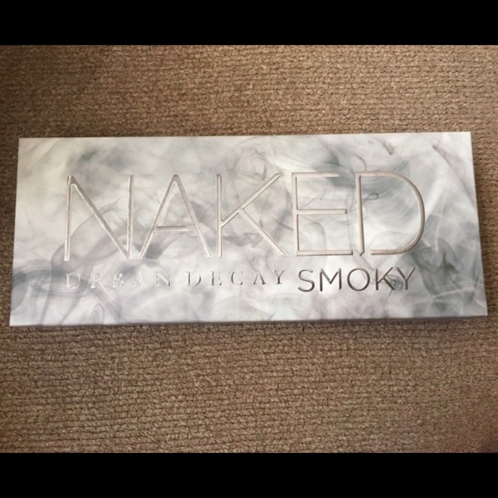 Naked smokey