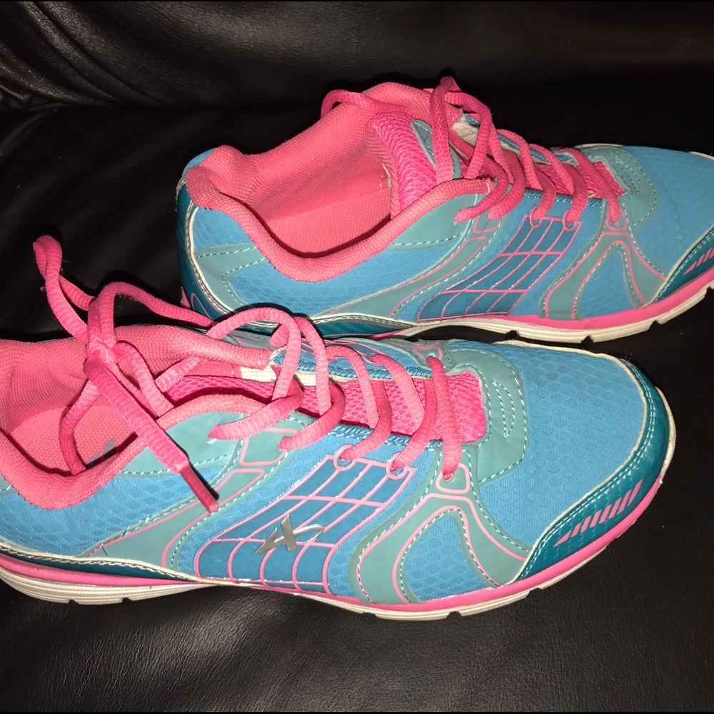 Woman's Running Shoes