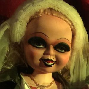 Meet your Posher, Cinthya