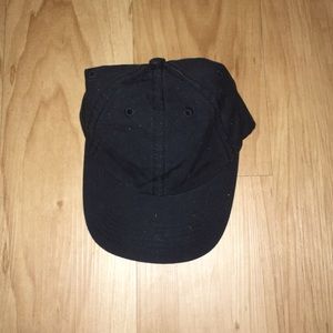 Kendall & Kylie black hat