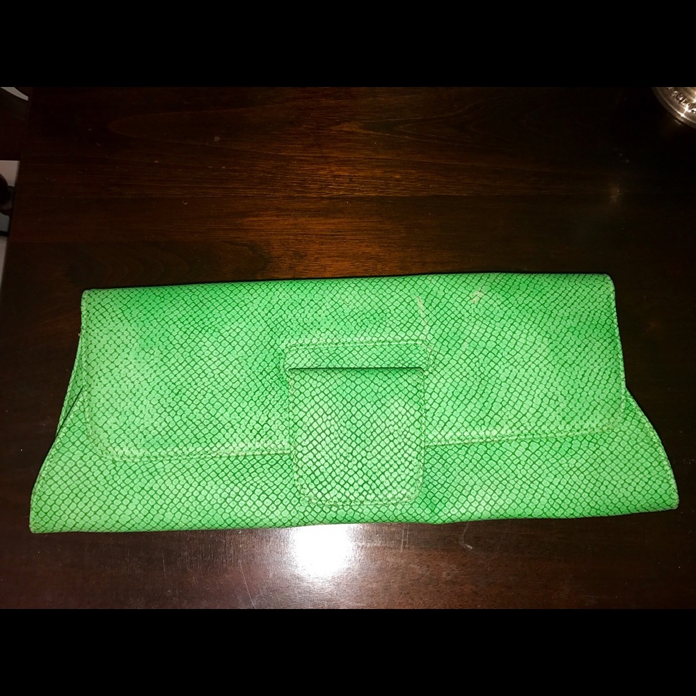Urban Expressions green clutch