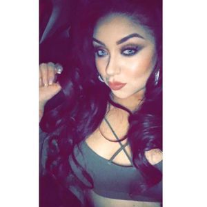 Meet your Posher, Brittney