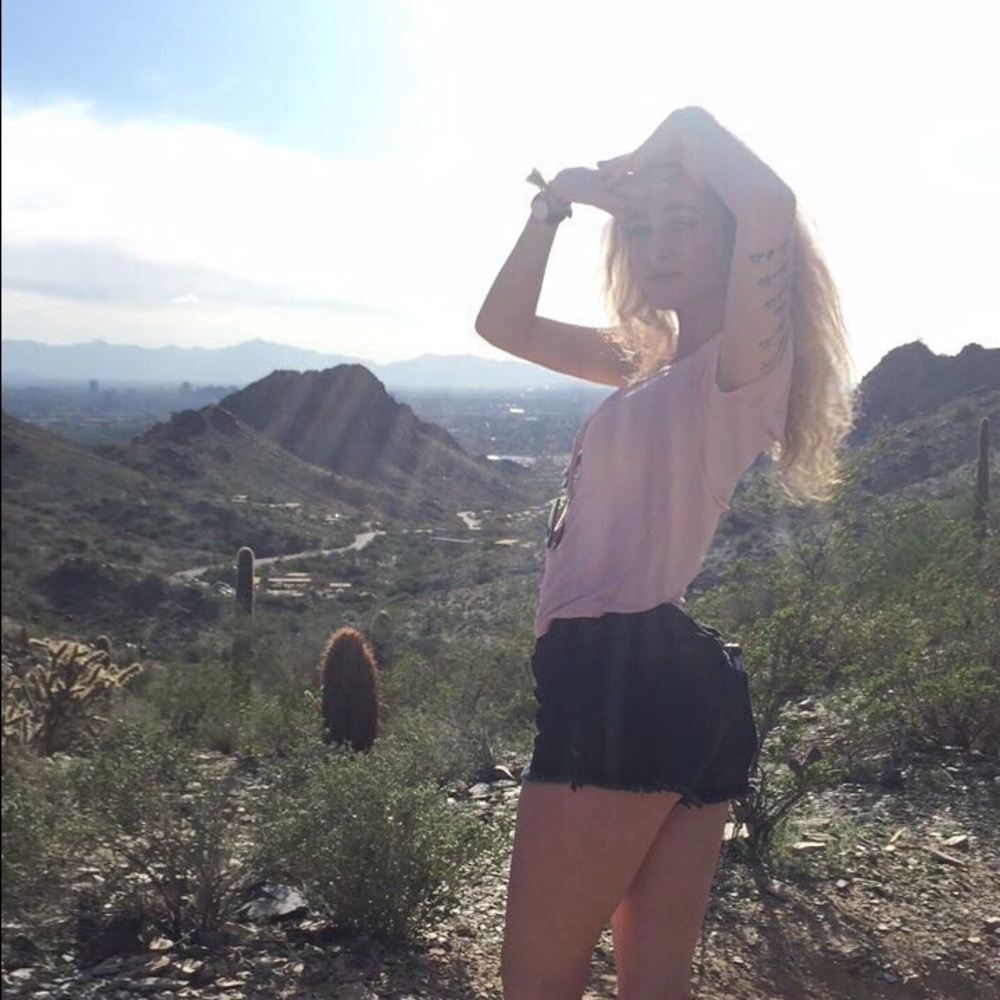 Meet your Posher, Abby