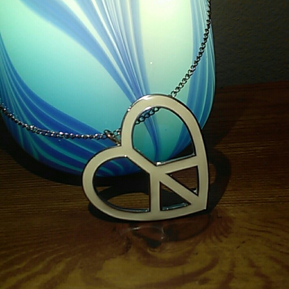 *<<<Peace & Love>>>* Symbolic Necklace - Picture 7 of 8