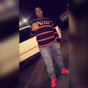 Meet your Posher, Deraniqui