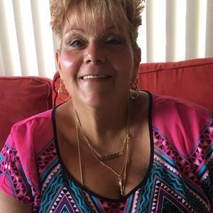 Meet your Posher, Joann