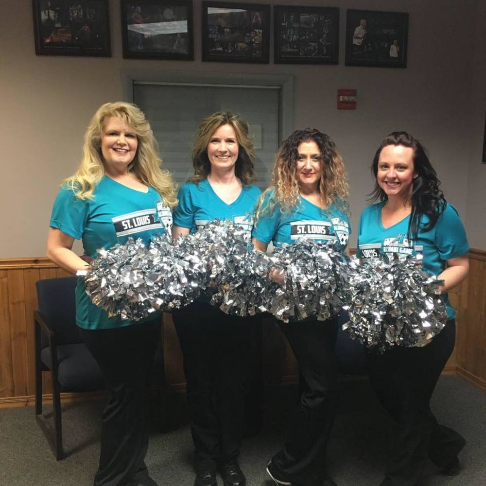 Meet your Posher, Elizabeth